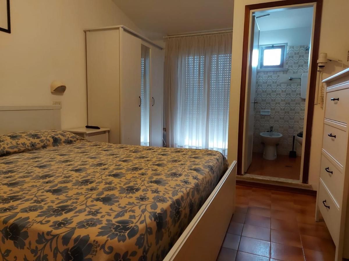 Hotel Brezza Rimini Esterno foto